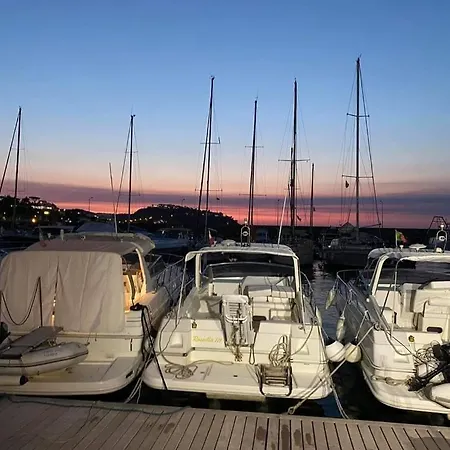 Bed End Boat Monica IV Ischia